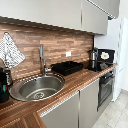 Lukerly 2 Apartament Belgrad