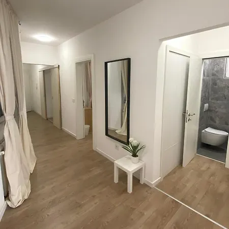 Lukerly 2 Apartament *